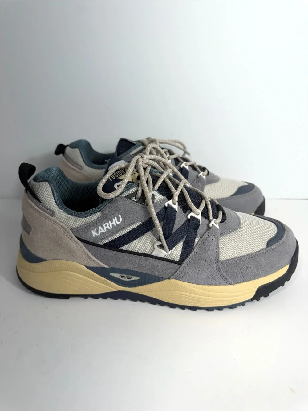 Karhu Fusion XC Unisex Outdoor Trail Sneakers | Gray Blue | US 8 / EU 41.5